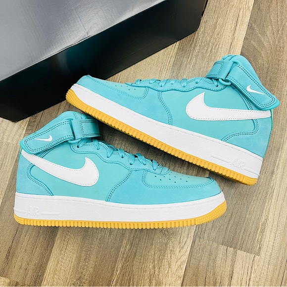 Nike Air Force 1 Mid PRM - Picture 2 of 8